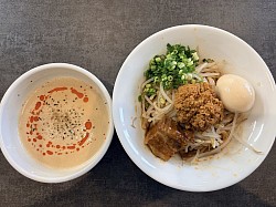 雪娘の白みそ担々麺つけ麺